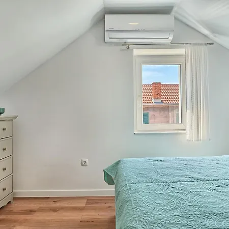 Loft Apartment