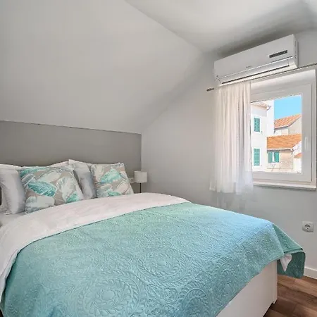 Loft Split